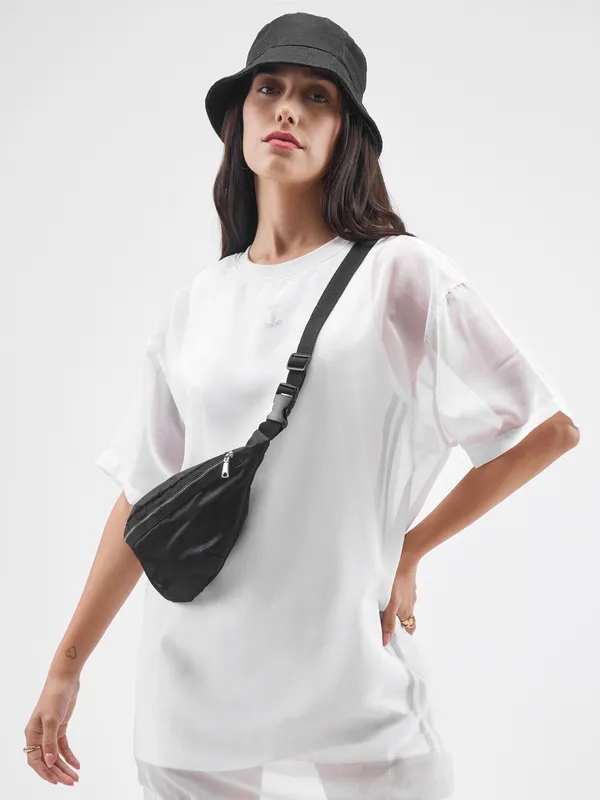 Street By Tokyo Talkies Women White Solid T-Shirt Dress