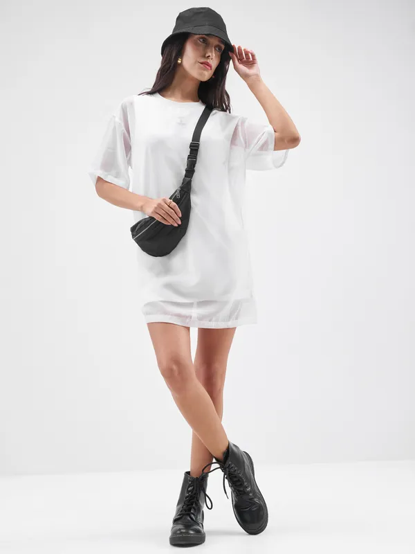 Street By Tokyo Talkies Women White Solid T-Shirt Dress