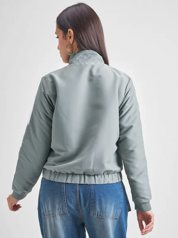 Women Colourblocked Jacket