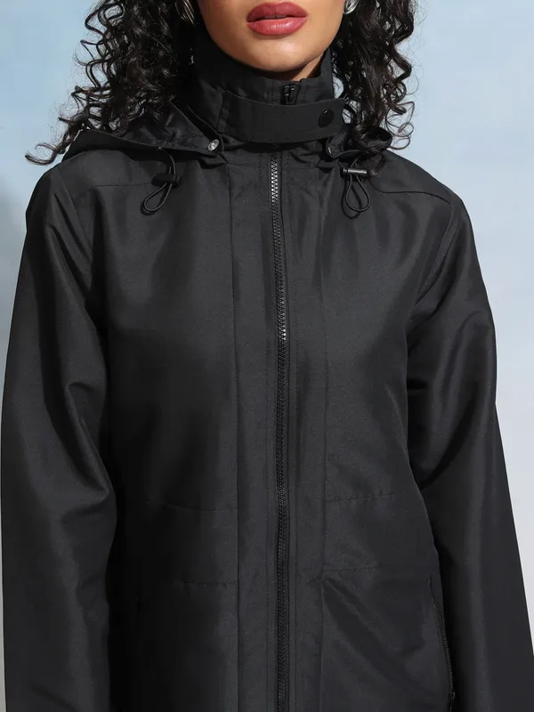 Tokyo Talkies Women Black Open Front Jacket