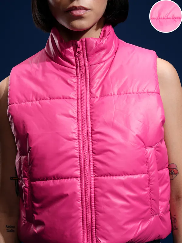 Tokyo Talkies Women Pink Solid Crop Puffer Jacket