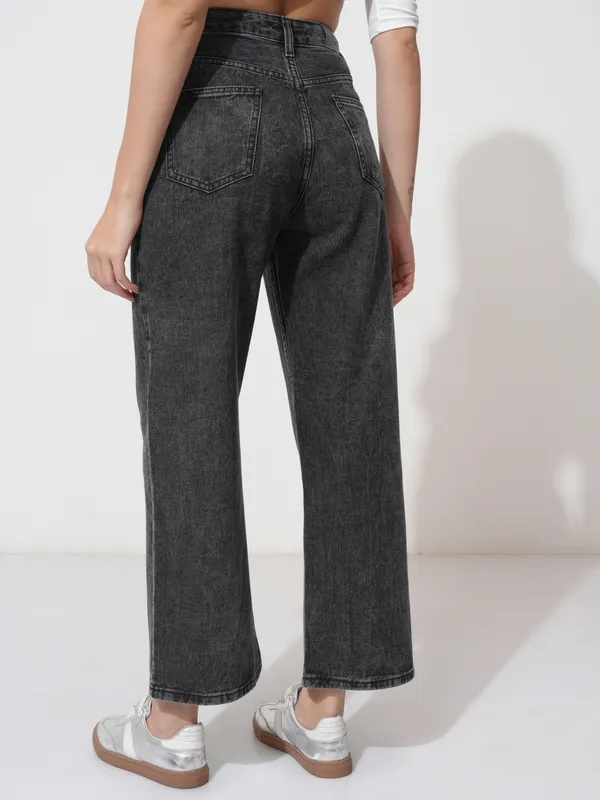 Tokyo Talkies Women Grey Straight Fit Stretchable Jeans