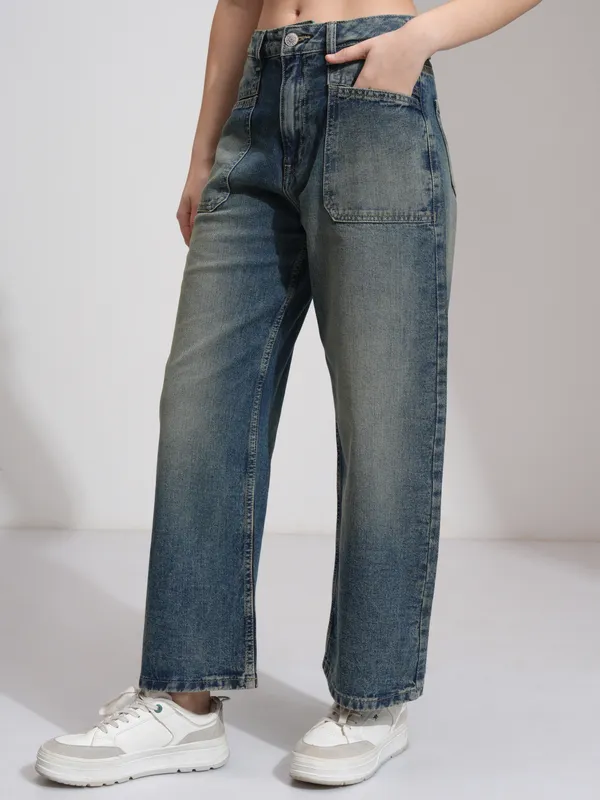 Women Straight Fit Jeans