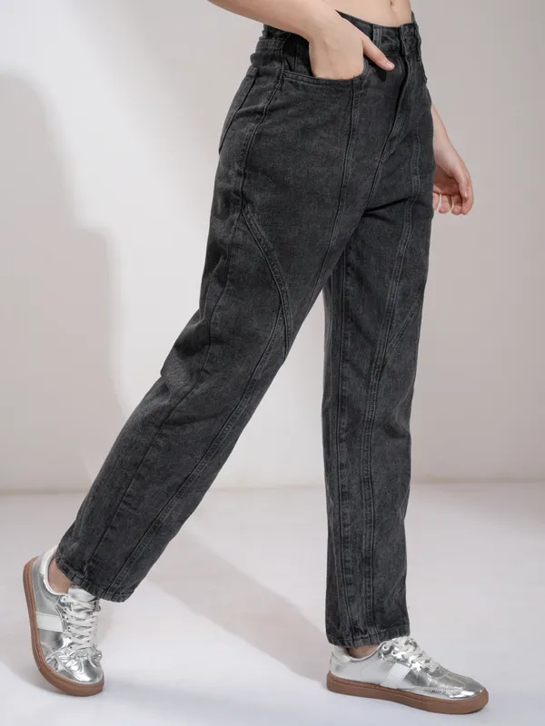 Tokyo Talkies Women Grey Straight Fit Stretchable Jeans