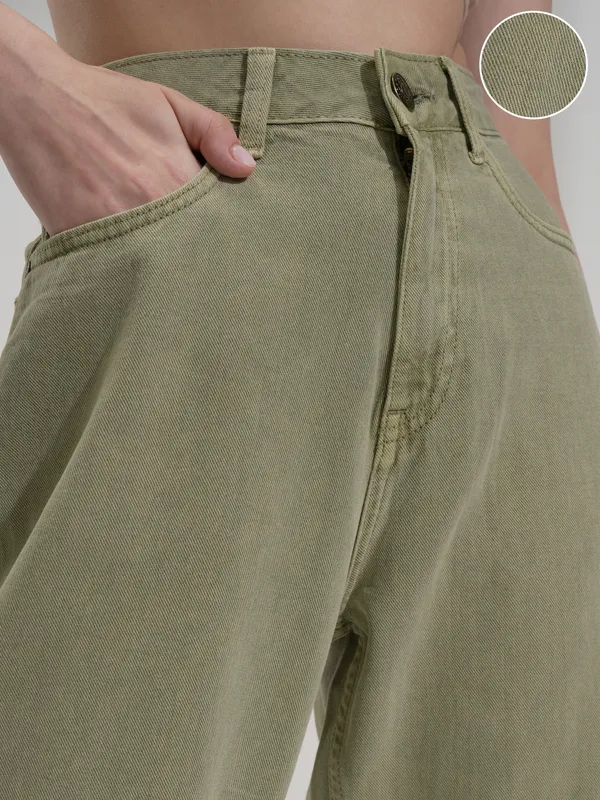 Tokyo Talkies Women Green Bootcut Stretchable Jeans