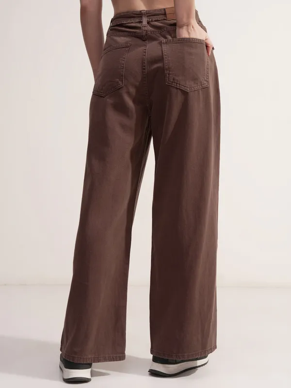 Tokyo Talkies Women Brown Dad Fit Stretchable Jeans