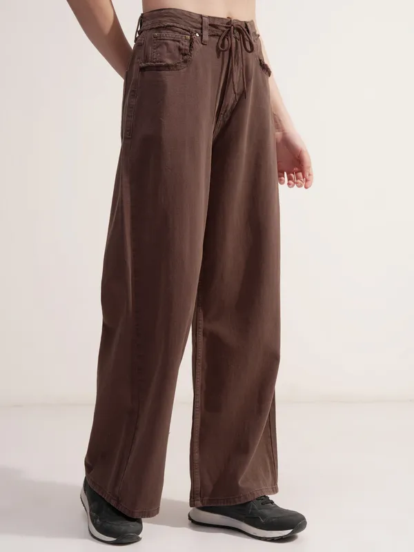 Tokyo Talkies Women Brown Dad Fit Stretchable Jeans