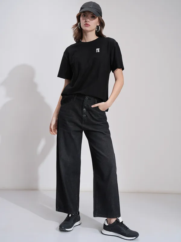 Tokyo Talkies Women Black Flared Stretchable Jeans