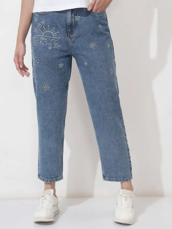 Tokyo Talkies Women Blue Mom Fit Stretchable Jeans