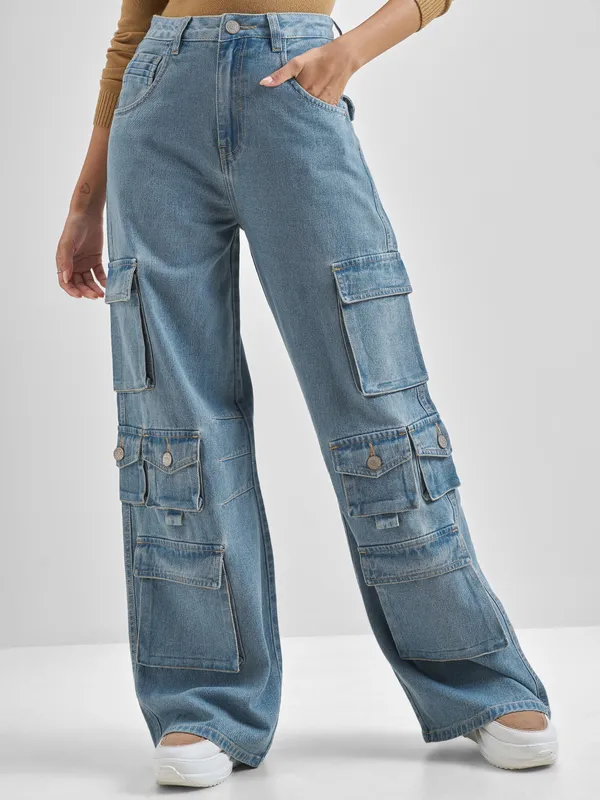 Women Straight Fit Jeans