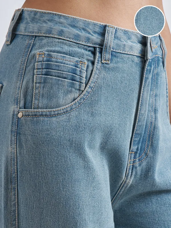 Women Straight Fit Jeans