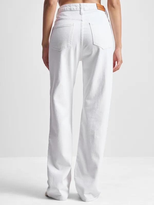 Tokyo Talkies Women White Dad Fit Jeans