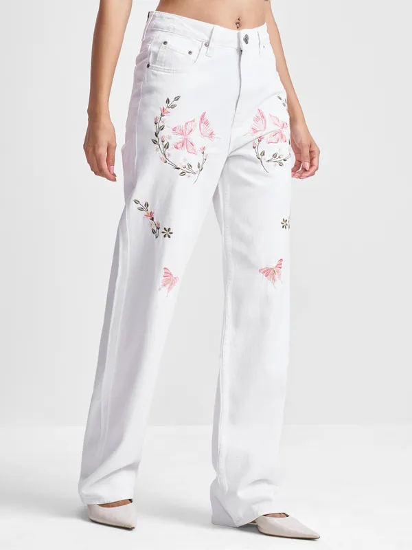 Tokyo Talkies Women White Dad Fit Jeans