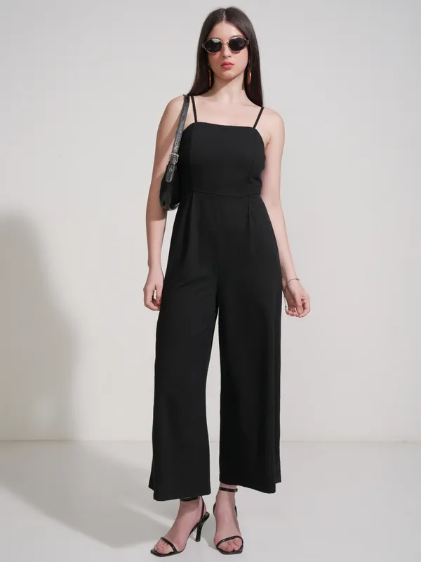Solid Regular Fit Jumpsuit