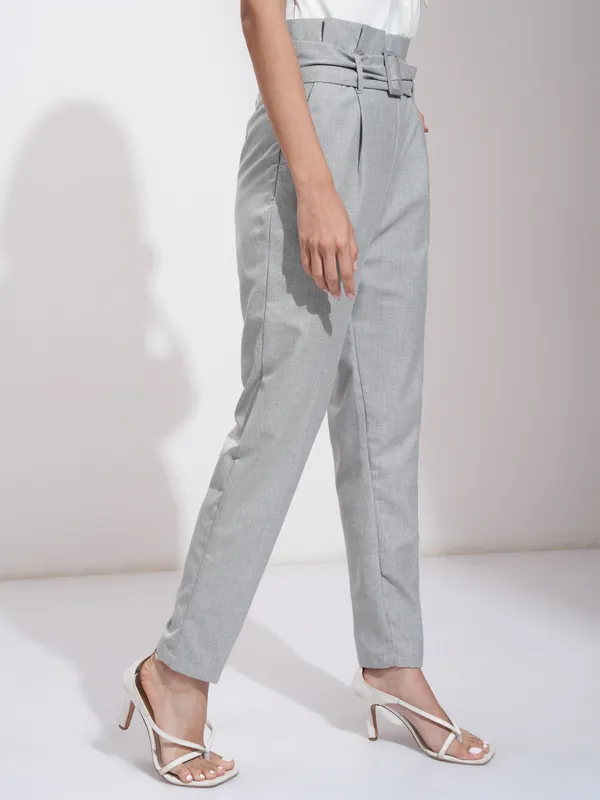 Tokyo Talkies Women Grey Solid Tapered Fit 