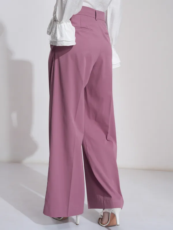 Tokyo Talkies Women Pink Solid Straight Fit Formal Trouser