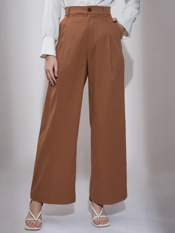 Tokyo Talkies Women Brown Straight Fit Solid Formal Trousers