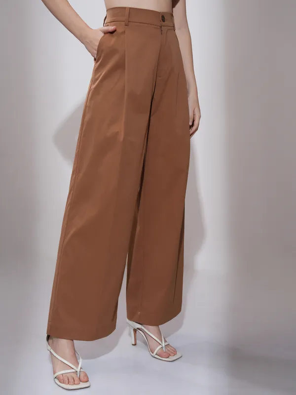 Tokyo Talkies Women Brown Straight Fit Solid Formal Trousers