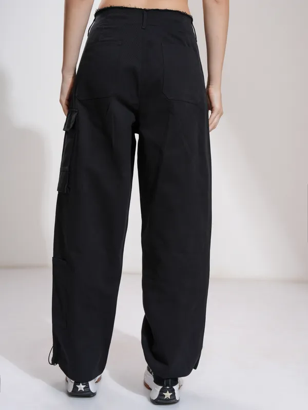 Tokyo Talkies Women Black Solid Straight Fit Cargos