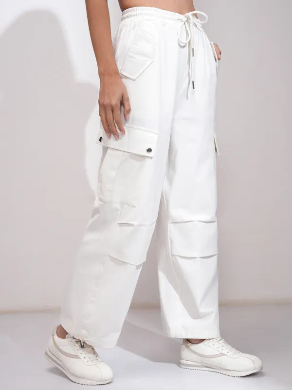 Solid Regular Fit Cargos