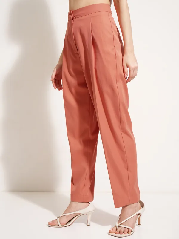 Tokyo Talkies Women Rust Solid Tapered Fit Casual Trouser