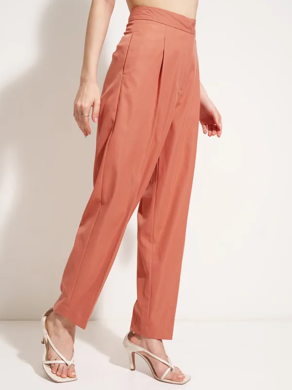 Tokyo Talkies Women Rust Solid Tapered Fit Casual Trouser