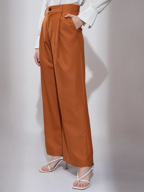 Tokyo Talkies Women Rust Straight Fit Solid Formal Trousers