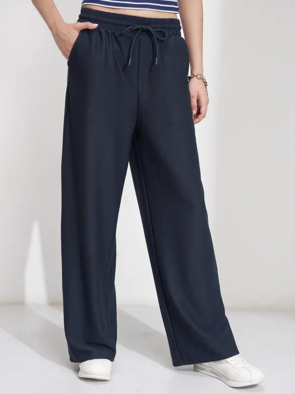 Tokyo Talkies Women Navy Blue Solid Straight Fit Casual Trouser