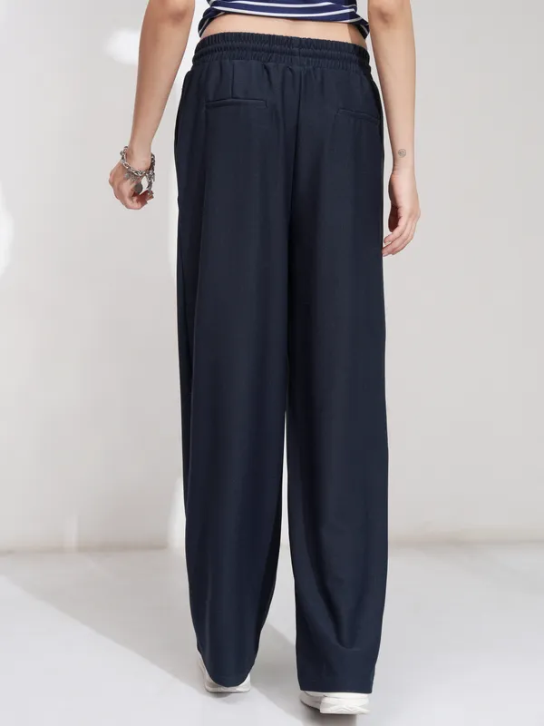 Tokyo Talkies Women Navy Blue Solid Straight Fit Casual Trouser