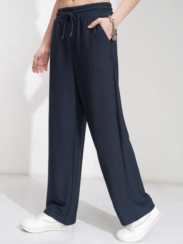 Tokyo Talkies Women Navy Blue Solid Straight Fit Casual Trouser