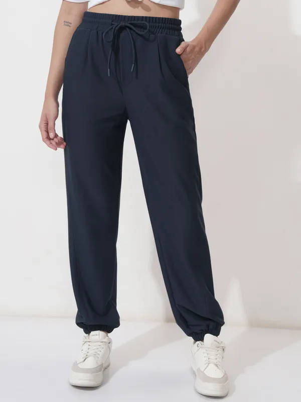 Tokyo Talkies Women Navy Blue Solid Regular Fit Joggers