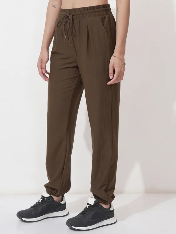 Tokyo Talkies Women Brown Solid Regular Fit Joggers