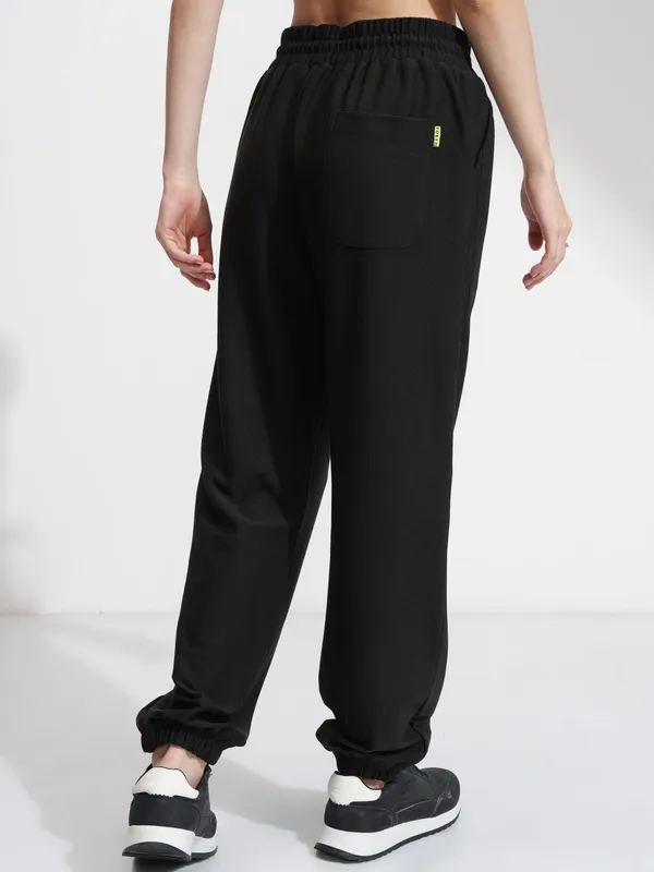 Tokyo Talkies Women Black Solid Straight Fit Joggers