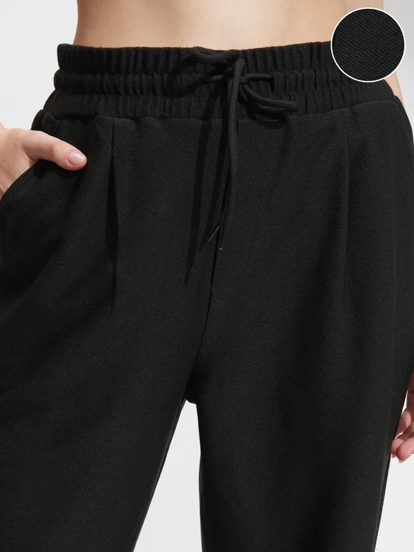 Tokyo Talkies Women Black Solid Straight Fit Joggers