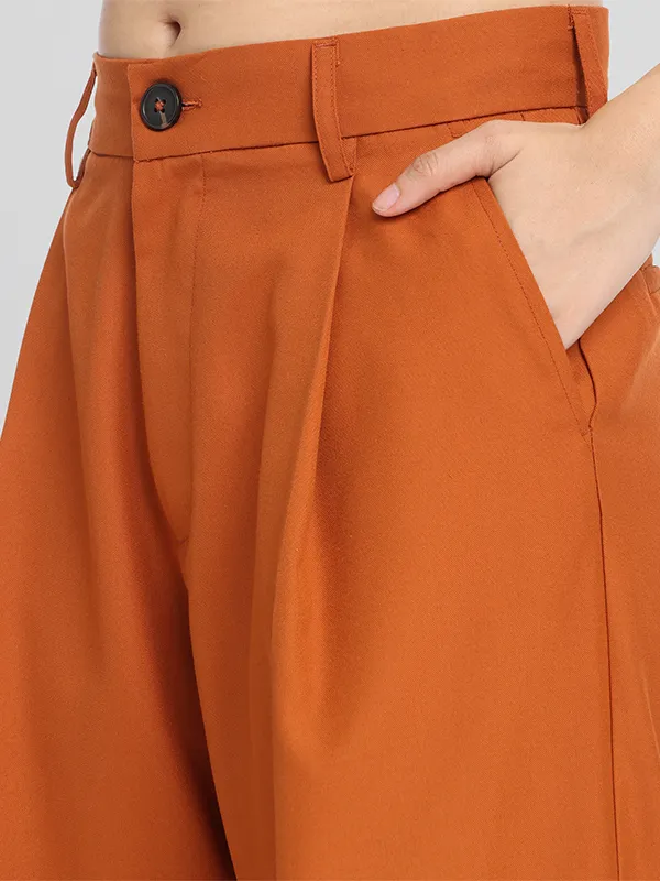 Chic By Tokyo Talkies Women Rust Solid Straight Fit Casual Trouser
