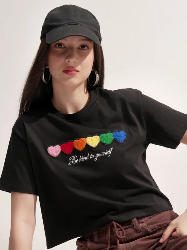 Tokyo Talkies Women Black Applique Round Neck T-Shirt