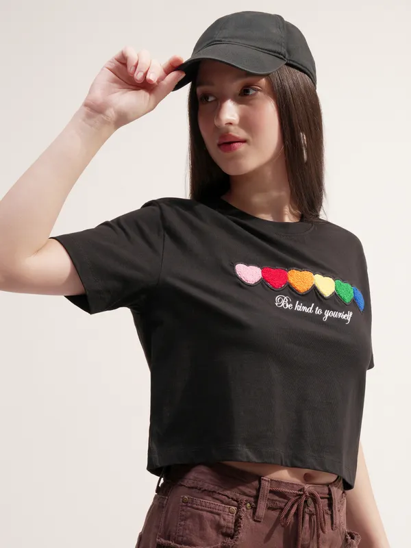 Tokyo Talkies Women Black Applique Round Neck T-Shirt