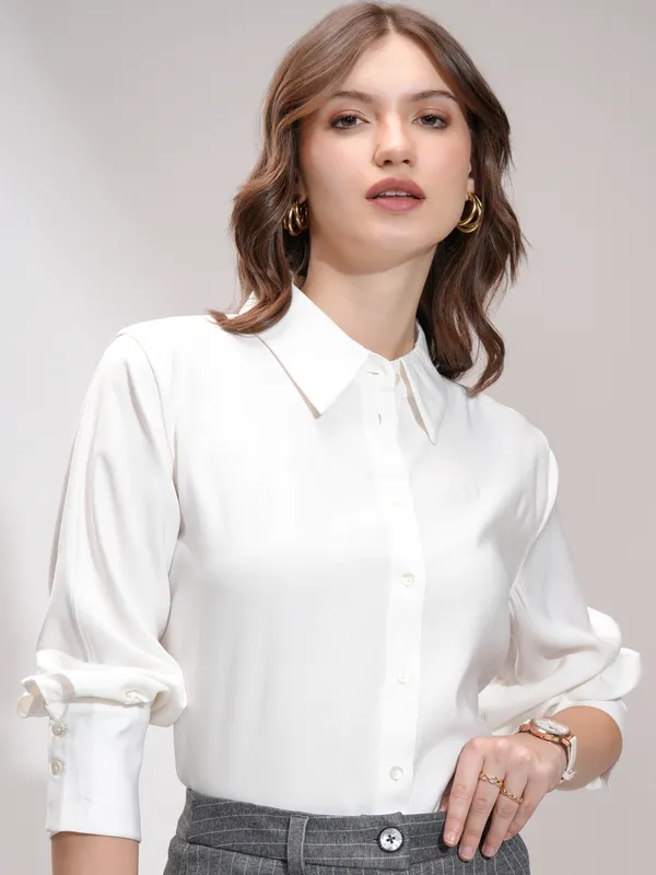Women Solid Casual Shirt