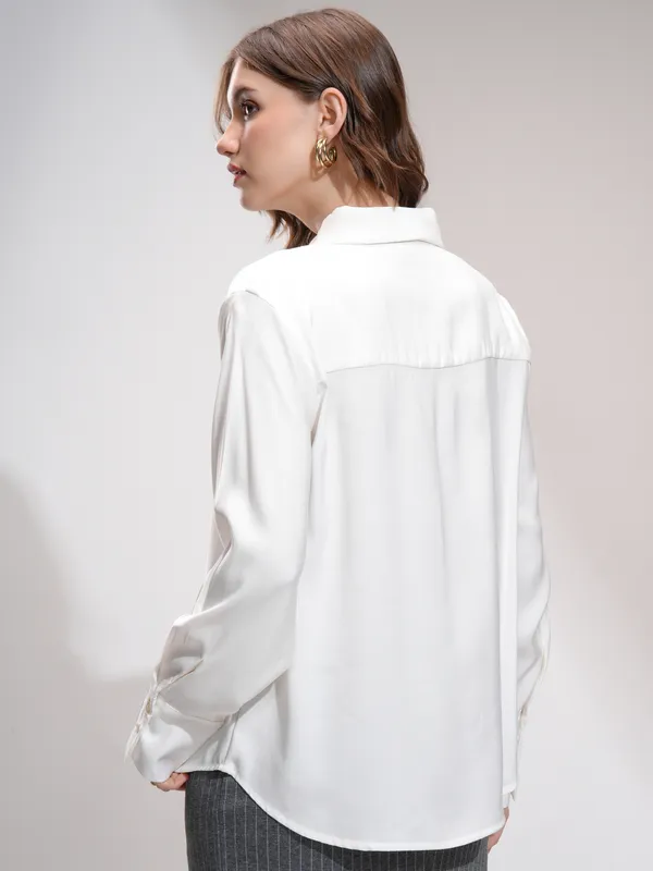 Women Solid Casual Shirt