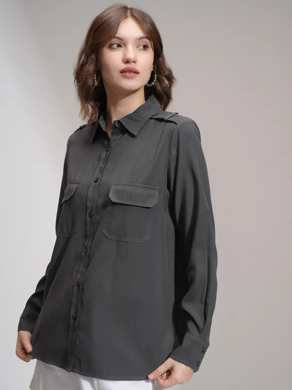 Tokyo Talkies Women Charcoal Solid Casual Shirt