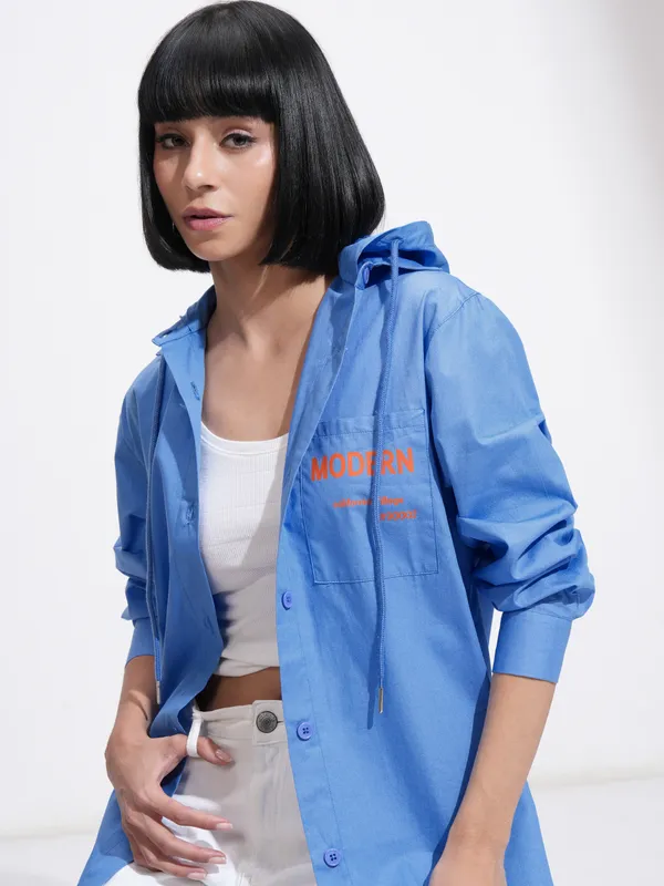 Tokyo Talkies Women Blue Printed Casual Shirt