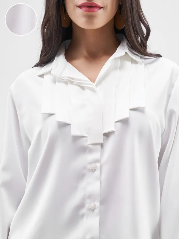 Chic By Tokyo Talkies Women White Solid Casual Shirt