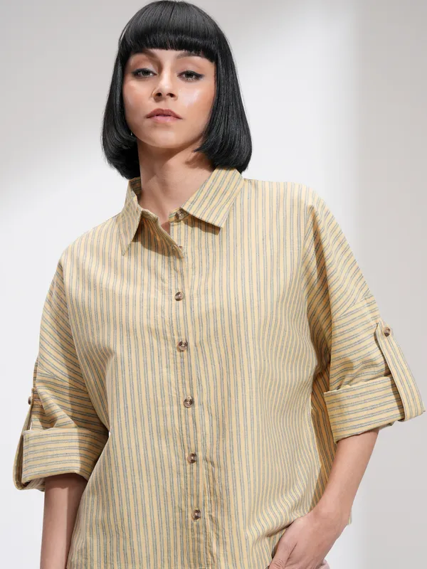 Men Regular Fit Casual Shirt