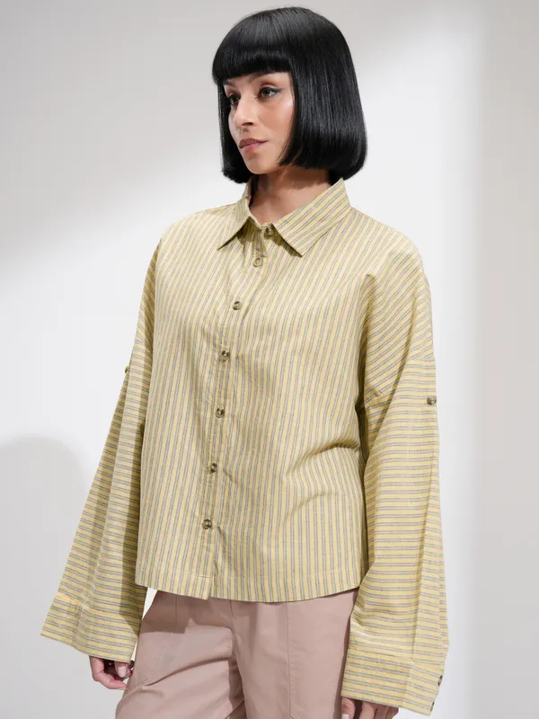 Men Regular Fit Casual Shirt