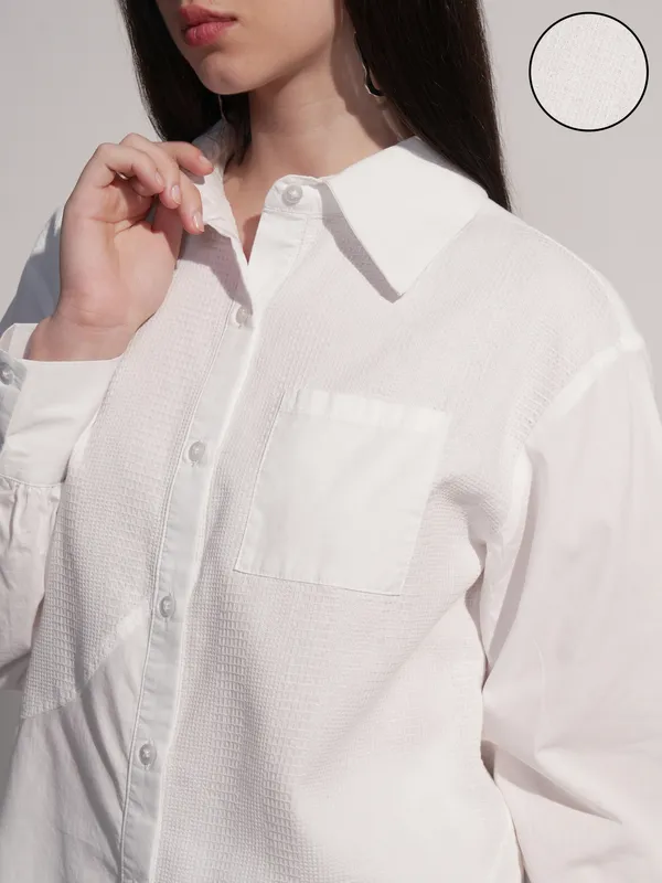 Women Solid Casual Shirt