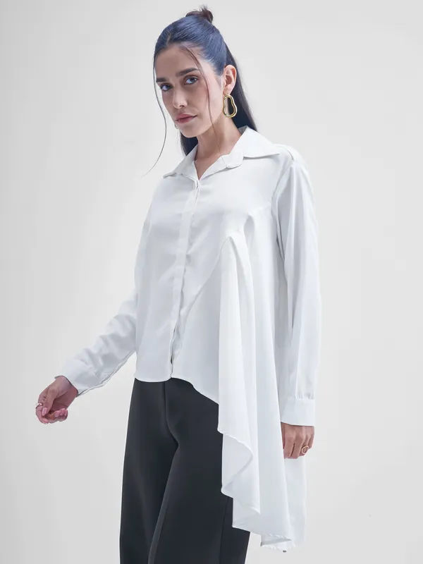 Tokyo Talkies Women White Solid casual shirts