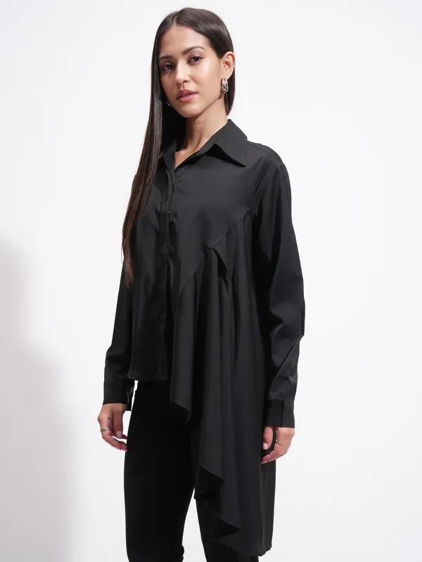 Tokyo Talkies Women Black Solid Casual Shirt