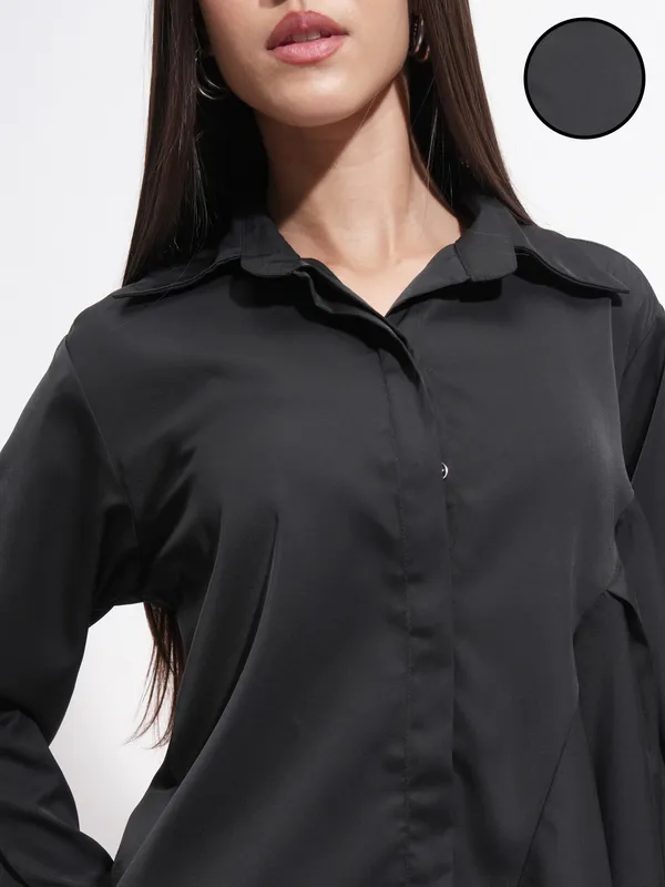 Tokyo Talkies Women Black Solid Casual Shirt