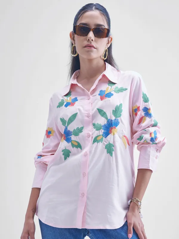 Women Embroidered Regular Fit casual shirts