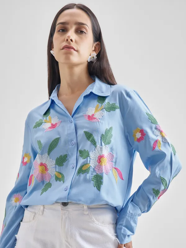 Women Embroidered Regular Fit Casual Shirt